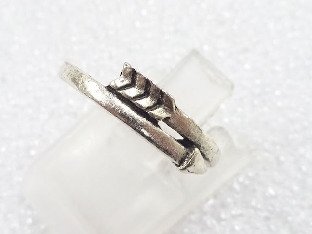 JAPANESE KIMONO / ANTIQUE RING (NO. 9)